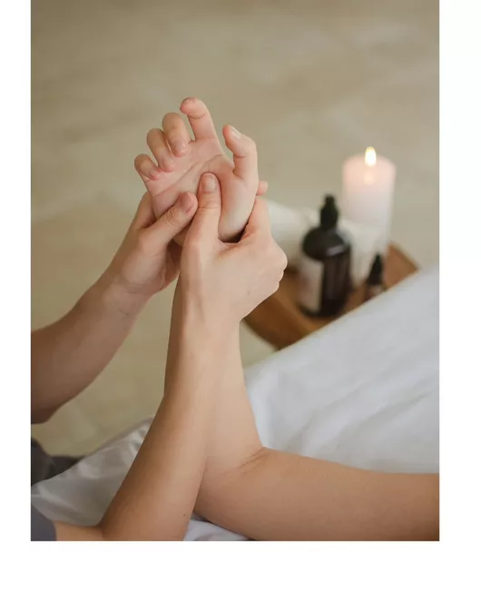 Hand Massage (30min)